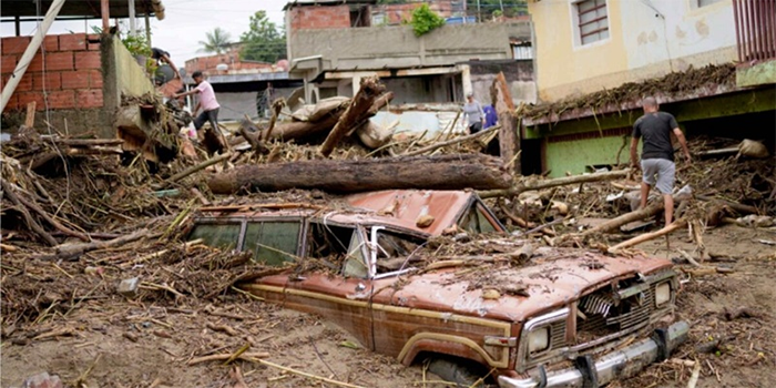 Bencana longsor melanda kota Las Tejerias, Venezuela, Minggu (9/10/2022).