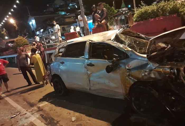 Kondisi mobil Suzuki dengan nomor polisi DE 1617 AF di TKP Batumerah Ambon.