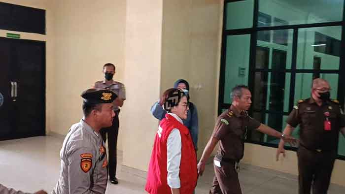 : Nikita Mirzani hadiri sidang perdana di Pengadilan Negeri Serang