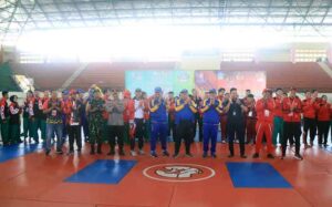 Ketua KONI Jembrana I Gede Ngurah Patriana Krisna (Ipat) membuka cabor Yongmodo dalam Porprov Bali XV, bertempat di GOR Kresna Jvara Jembrana, Selasa (22/11).