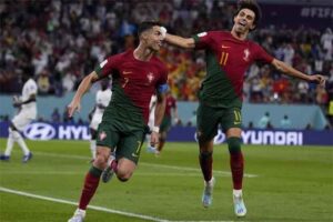 Cristiano Ronaldo dan Joao Felix