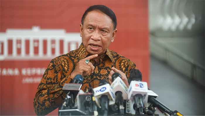 Menteri Pemuda dan Olahraga (Menpora), Zainudin Amali, menyampaikan keterangannya di Kompleks Istana Kepresidenan, Jakarta, Selasa, (6/12/2022).