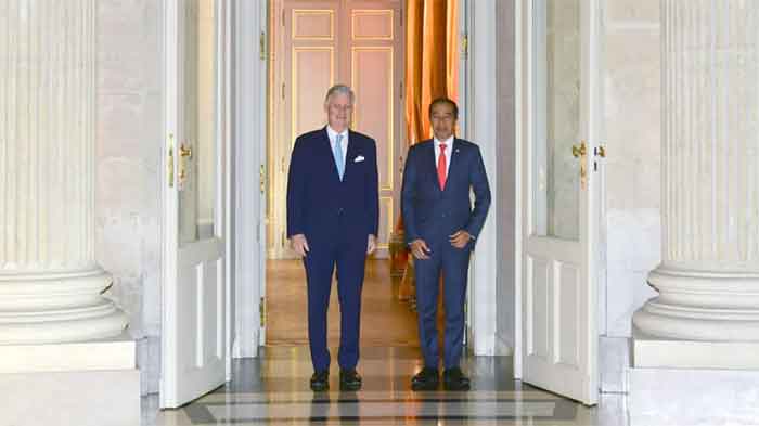 Presiden Joko Widodo melakukan pertemuan dengan Raja Belgia Philippe Leopold Louis Marie di Istana Laeken, Brussels, Rabu, 14 Desember 2022.