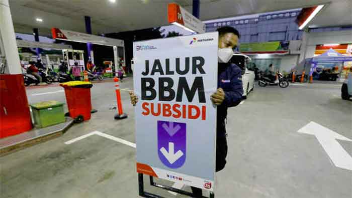 Pemerintah Didorong Turunkan Harga BBM Bersubsidi