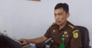 Kasi Penkum dan Humas Kajati Maluku, Wahyudi Kareba.