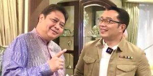 Ketua Umum Golkar Airlangga Hartarto dan calon kader Golkar Ridwan Kamil