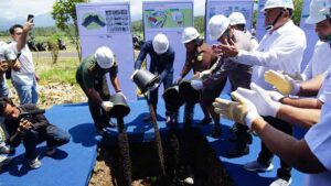 Pelaksanaan groudbreaking pembangunan Sentra Pengolahan Beras Terpadu (SPBT). (Foto: M-011)