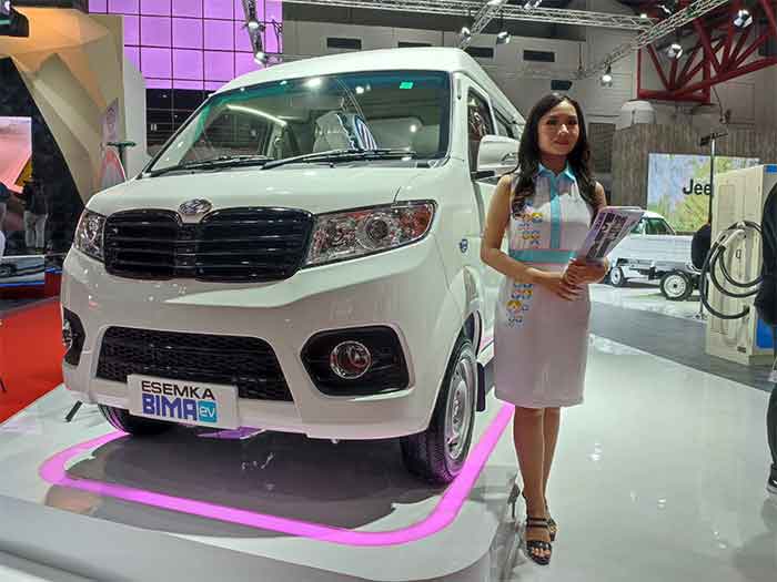 Mobil Esemka Bima EV dipamerkan di IIMS 2023. (Foto: Skor.id/Xaveria Yunita)