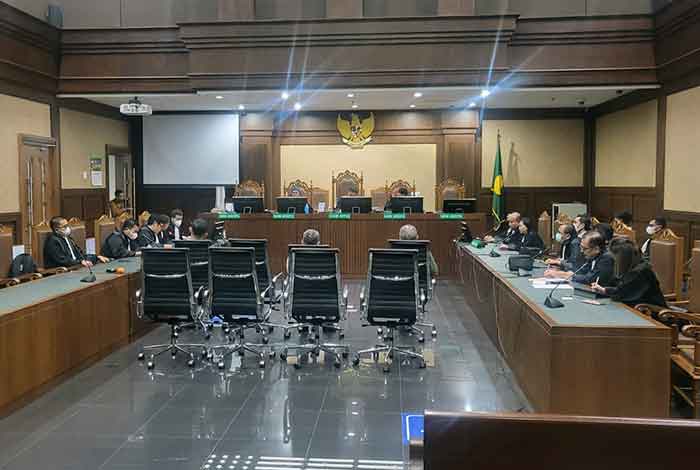 Suasana sidang perkara dugaan koruspi impor baja