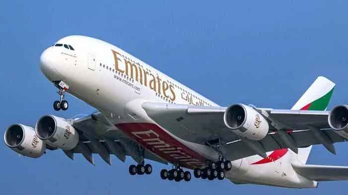 Pesawat super jumbo Airbus A380