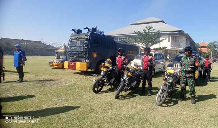 Kodim dan Polres Klungkung Latihan Bersama dalam rangka persiapan menjelang pengamanan pemilu 2024. (Foto: M-011)