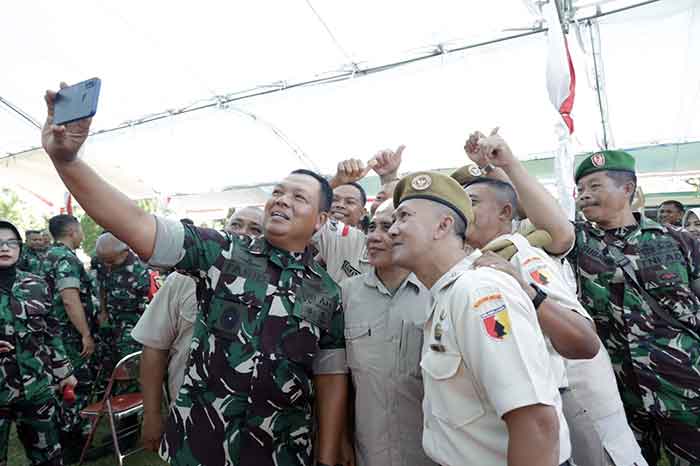 Pangdam V/Brawijaya, Mayjen TNI Farid Makruf