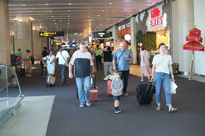 Pergerakan penumpang di Bandara Ngurah Rai