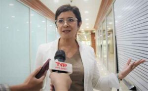 nggota Komisi I DPR Nurul Arifin di sela-sela Rapat Dengar Pendapat dengan Dewan Pengawas dan Direktur Utama LPP RRI dan LPP TVRI di Gedung Nusantara II, Senayan, Jakarta