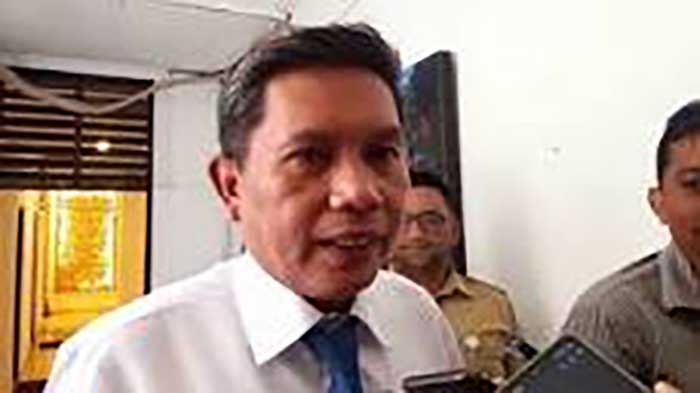 Penjabat Walikota Ambon, Drs. Bodewin M. Wattimena, M.Si.