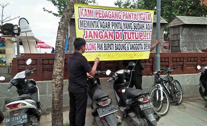 Spanduk Misterius di Pantai Kuta Salah Alamat, Begini Respon Ketua Tim Penataan Pantai