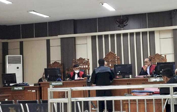 Terdakwa Agus Hartono saat menjalani sidang putusan di Tindak Pidana Korupsi pada Pengadilan Negeri Semarang. (Foto: Istimewa)