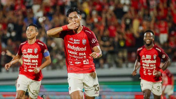 Pertandingan antara Bali United vs Madura United pada Sabtu (15/7/2023) malam ini di Gianyar. (Foto: Bali United Official)