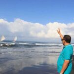 Nelayan Desa Air Kuning Gelar Petik Laut, Bupati Tamba: Ini Wujud Syukur Nelayan