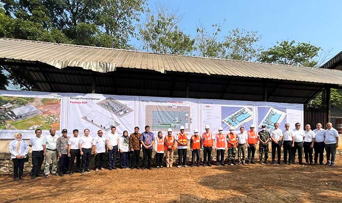 Acara Groundbreaking pembangunan tekonlogi RDF di Tempat Pembuangan Akhir (TPA) Cimenteng, Kabupaten Sukabumi. (Foto: istimewa)