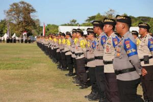 Pelantikan Polisi Banjar digelar di lapangan Niti Mandala Renon Denpasar, Kamis (10/8/2023). (Foto: Humas Polda Bali)