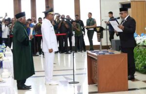 Gubernur-Maluku-Drs