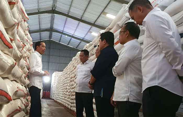 Presiden Jokowi Pastikan Bantuan Beras akan Dilanjutkan