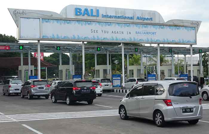 Terlalu Macet, Lalulintas Menuju Bandara Ngurah Rai Diadakan Rekayasa