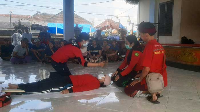 Menuju Pembentukan Desa Siaga Bencana, Poltekkes Denpasar Gelar Edukasi Mitigasi Kebencanaan di Banjar pancingan Kusamba
