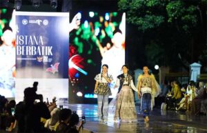 istana-berbatik