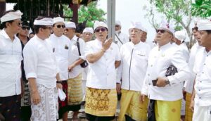 Pembangunan-Pura-Punduk-Dawa-(6)