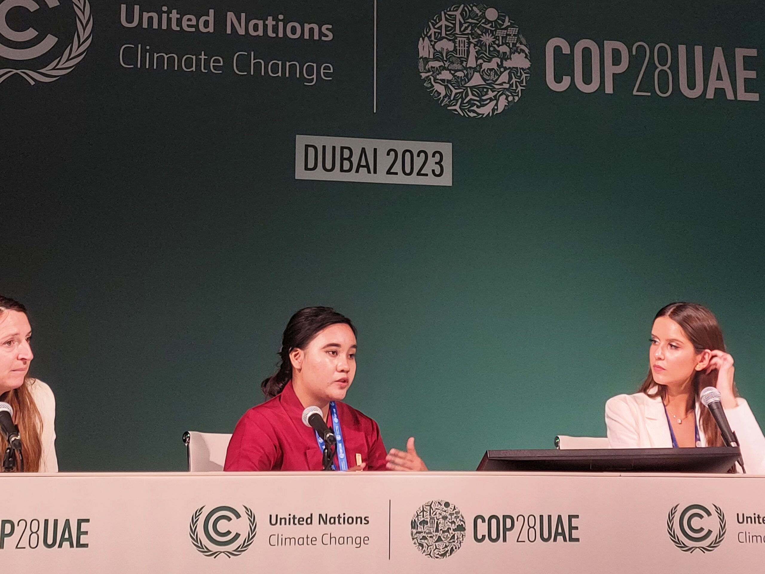 Bicara di Cop28, April Suarakan Pentingnya Pendanaan Untuk Aksi Iklim Yang Diinisiasi Kaum Muda