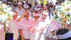 Resmikan-Balai-Banjar-(4)