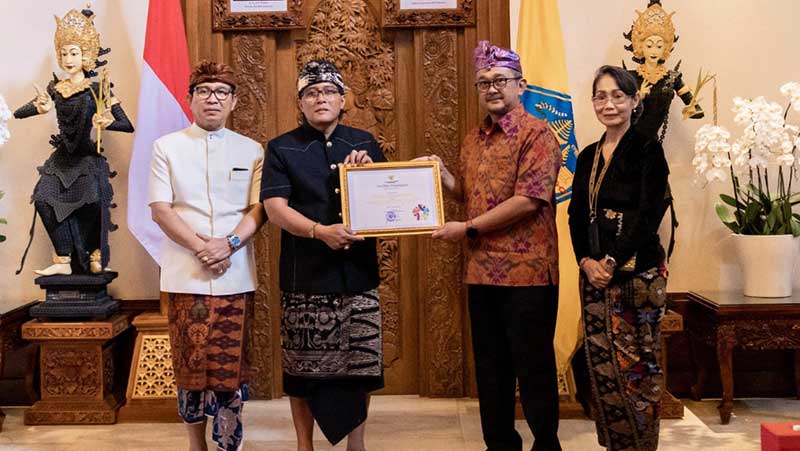 Pemkab Badung Terima Penghargaan dari Komisi Pemberantasan Korupsi