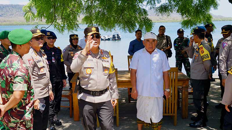 Pastikan Keamanan Nataru, Kapolda Bali Cek Pelabuhan Gilimanuk