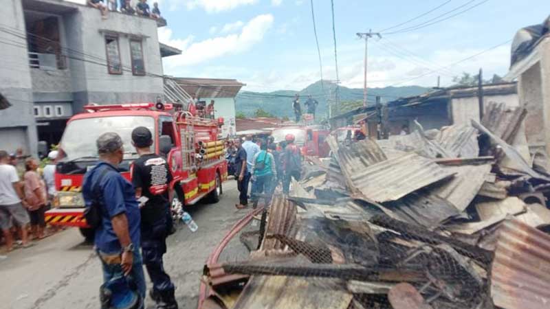 Kebakaran di Ambon, 4 Rumah…