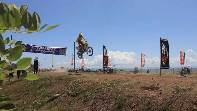 motorcross
