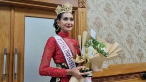 0334-Badung-Julia-Astrid-Menuju-Putri-Indonesia