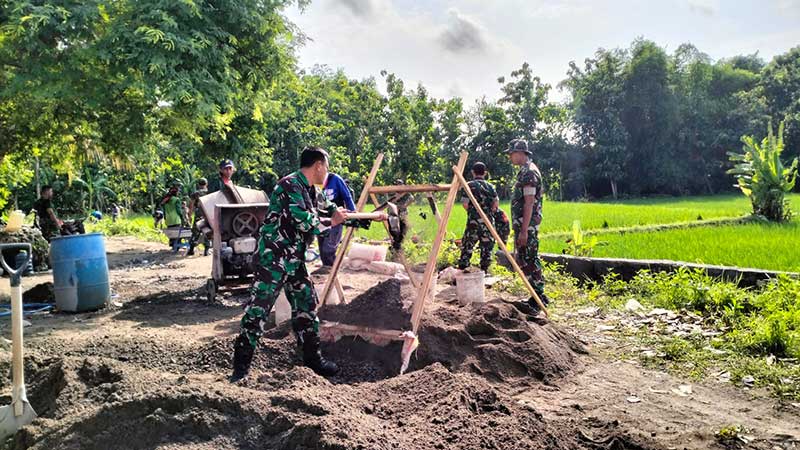 Koramil dan Warga Ngimbang Cegah…