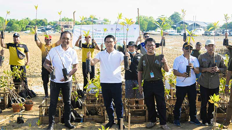 Penanaman 10.000 Mangrove di Kawasan…