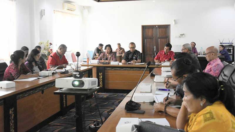 Rapat-terkait-kesiapan-Pemkot-Denpasar-dalam-ajang-KTNA