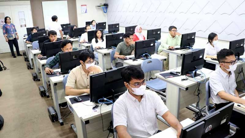 Ujian Tulis Berbasis Komputer Penerimaan Mahasiswa Baru Unud Diikuti 1.145 Peserta