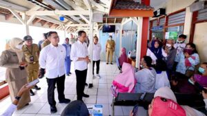 jokowi-kunjungi-rsud-salatiga