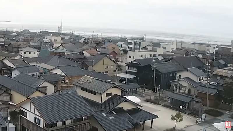 WNI di Jepang Diminta Waspada Gempa dan Tsunami Susulan