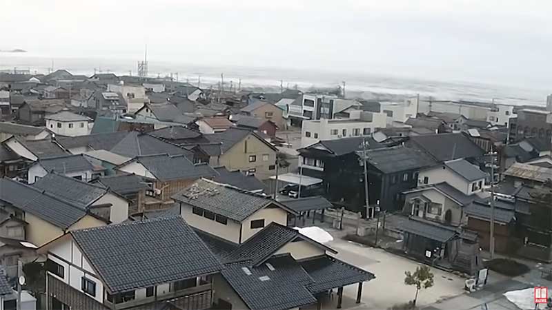 tsunami-jepang
