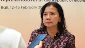 Kepala-BKSAP-Setjen-DPR-RI-Endah-Tjahjani-Dwirini