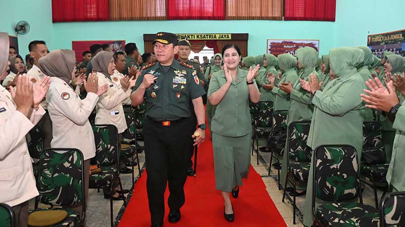 Lakukan Kunjungan Kerja di Tiga Lokasi, Pangdam Mayjen Rafael Suarakan Netralitas TNI