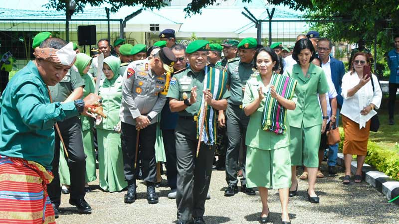 Bintang Jatuh di Pundak, Brigjen Nunes Resmi Jadi Danrem 161/Wira Sakti