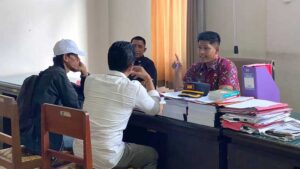 03382-Badung-pertemuan-perwakilan-dengan-satpol-pp
