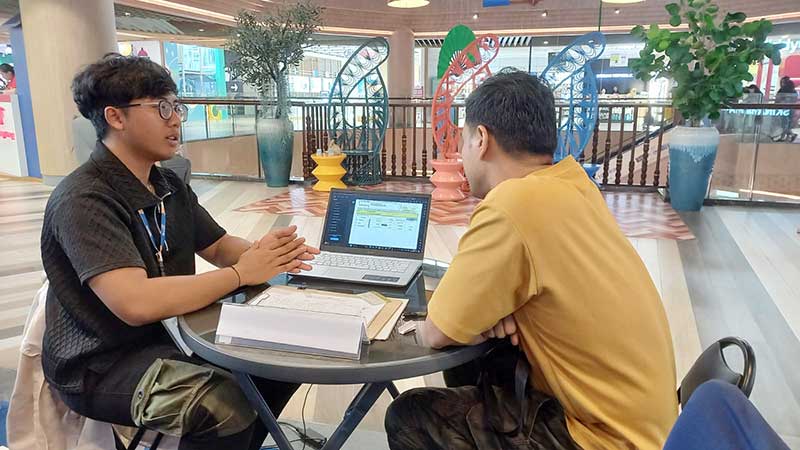 Pelayanan-Pojok-Pajak-di-Mall-Living-World-Denpasar